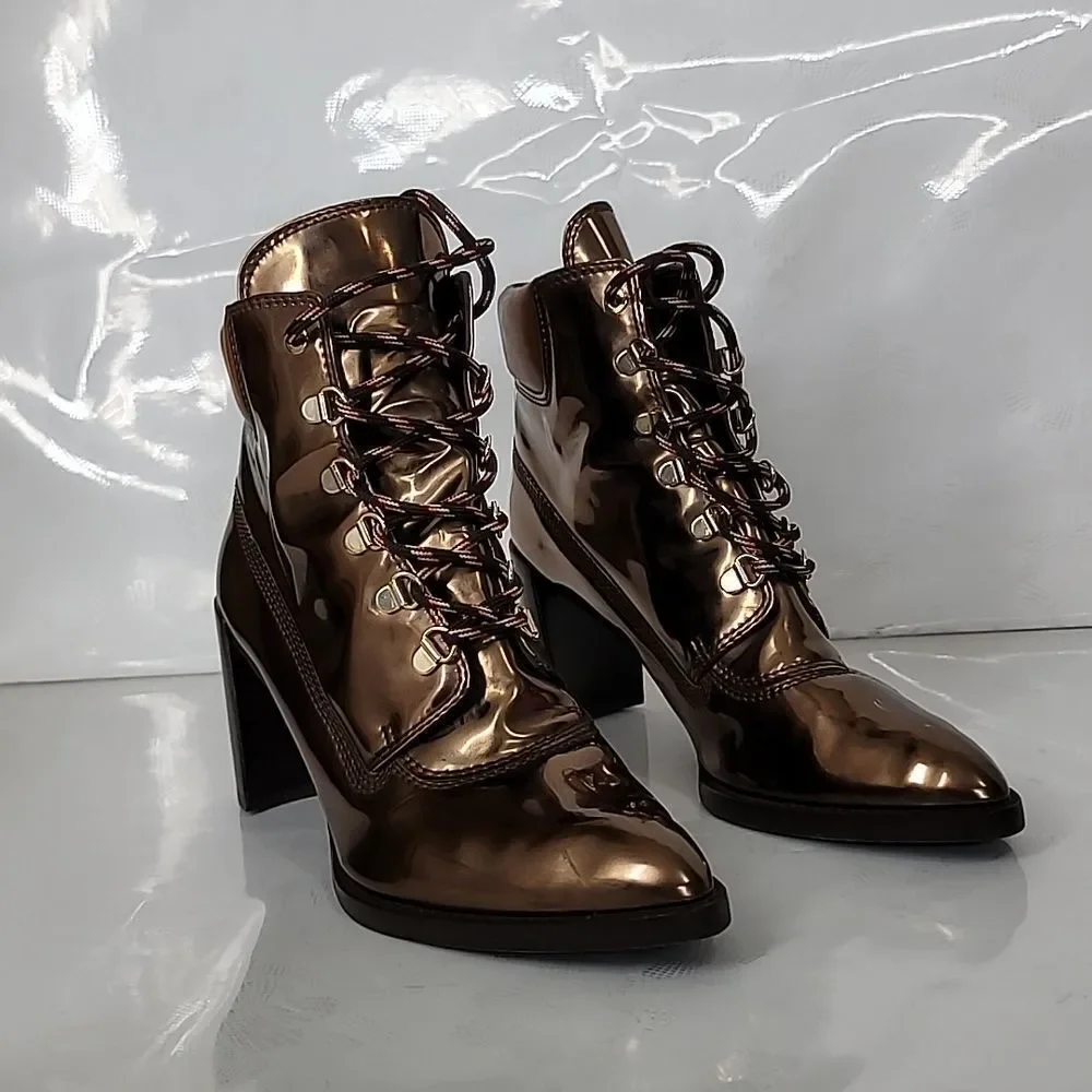 Stuart Weitzman stuart weitzman